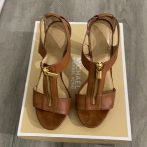 Michael Kors Berkley Sandal Leather